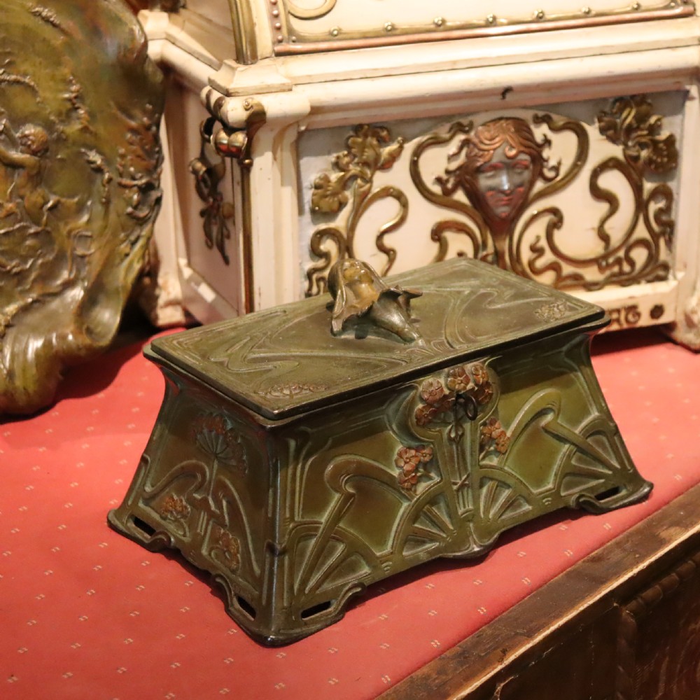 Art Nouveau bronze cold painted casket by E. Fres. Circa 1905 View II
