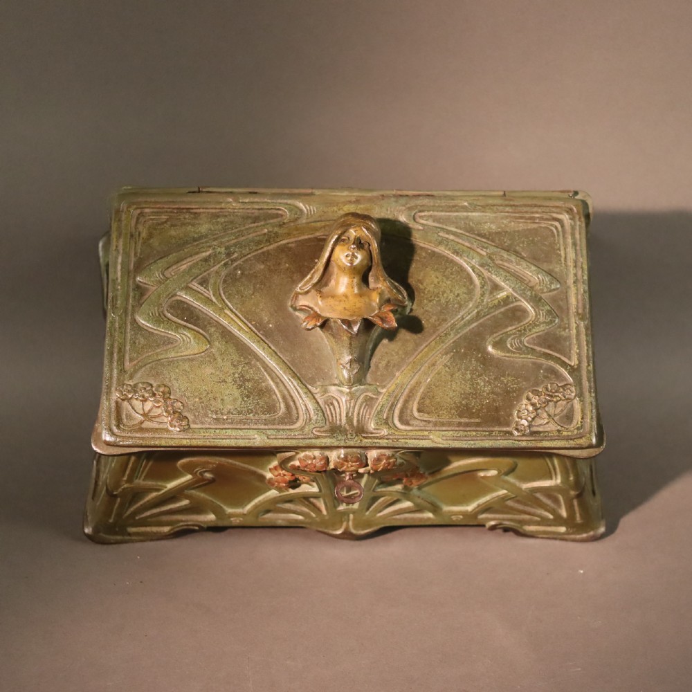 Art Nouveau bronze cold painted casket by E. Fres. Circa 1905 View VIII