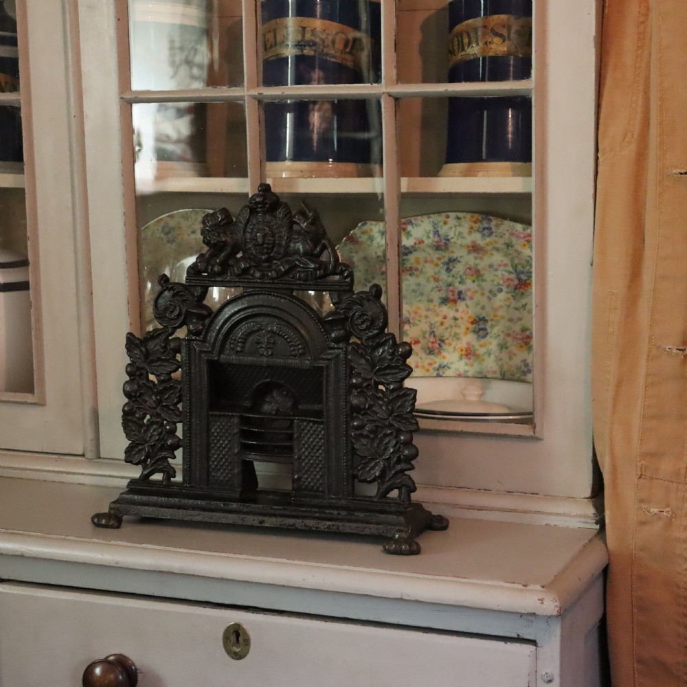 Victorian salesman’s miniature cast iron fireplace  View IV
