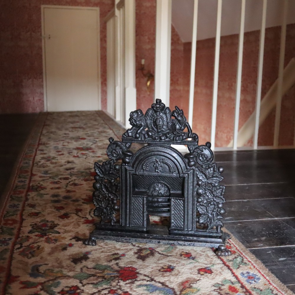 Victorian salesman’s miniature cast iron fireplace  View V