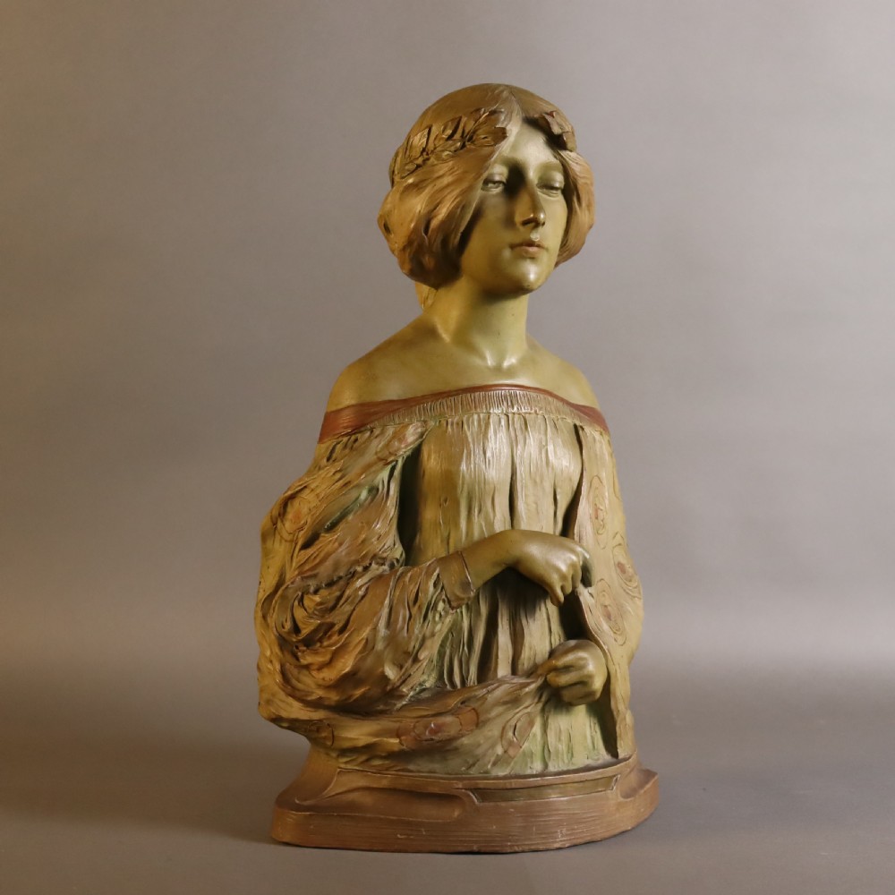 Art Nouveau terracotta bust ‘Inspiration’ by Lambert Escaler 