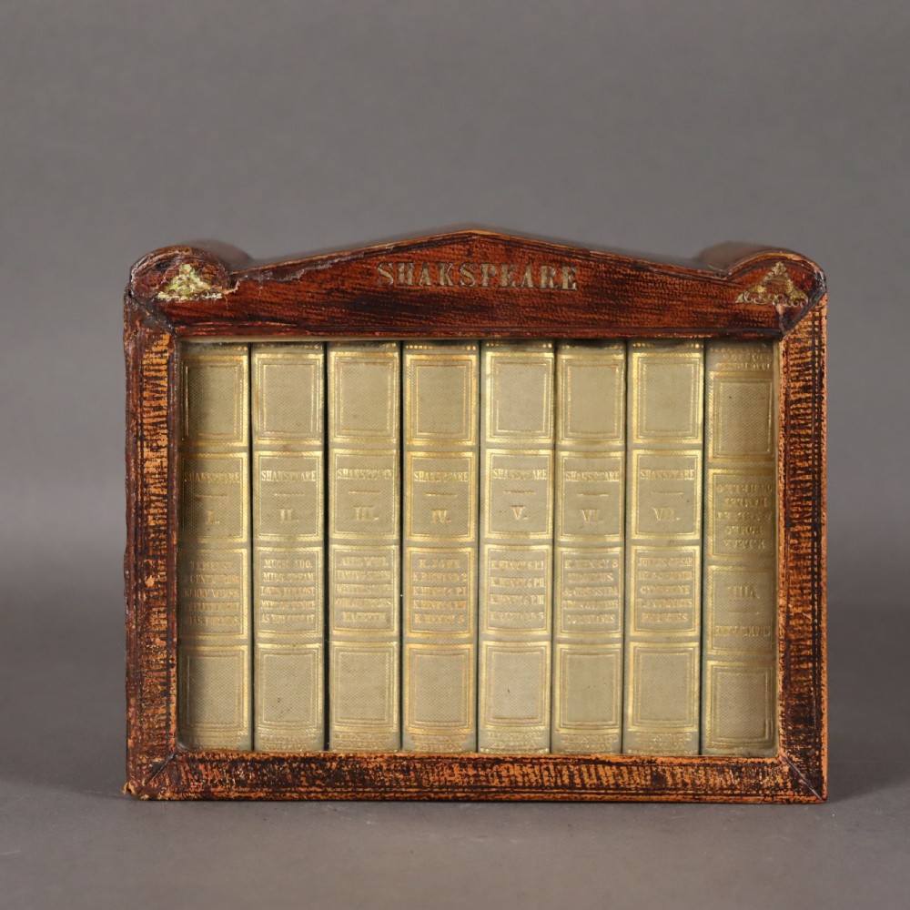 The Works of Shakespeare - 8 miniature volumes in a tooled leather and glazed case