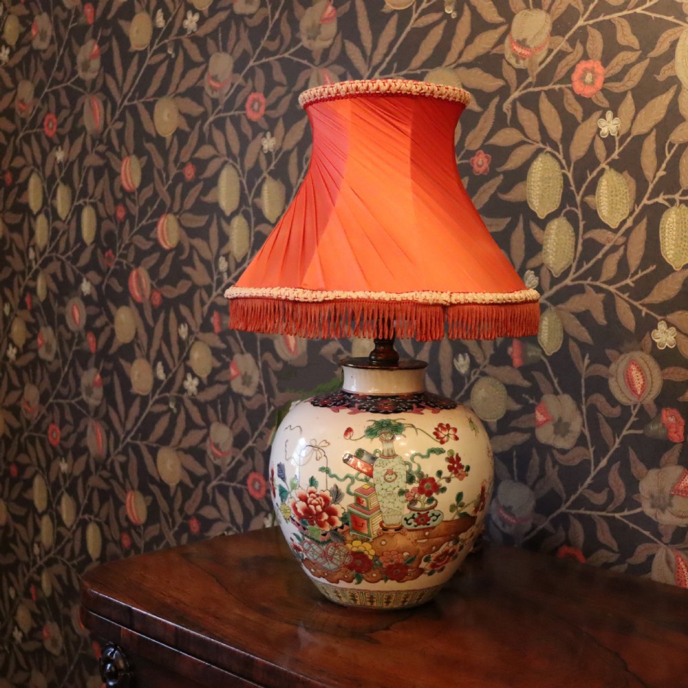 A Chinese Famille Rose Jar Table Lamp