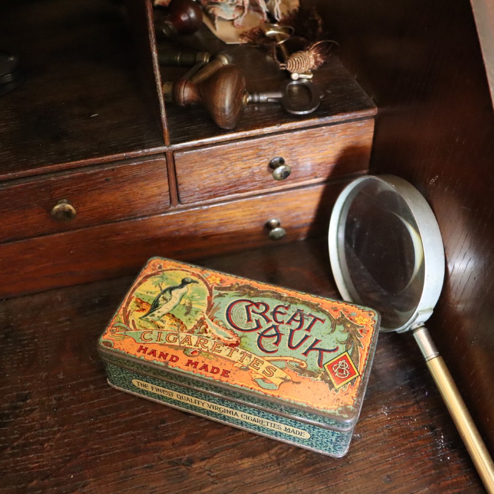 Advertising Tin - An early 20th century Great Auk Cigarette tin View III