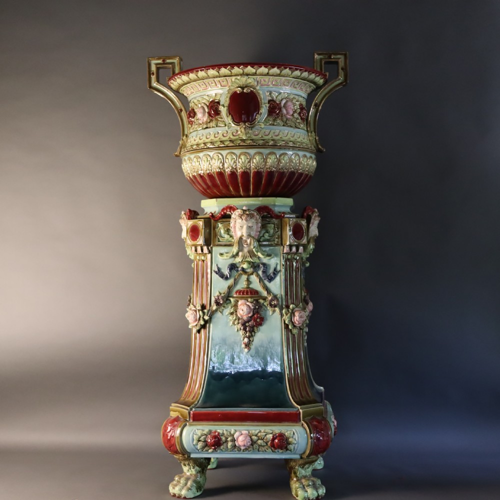  A large outstanding 19th Century Majolica jardiniere on stand View II