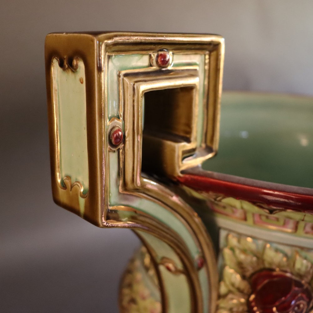  A large outstanding 19th Century Majolica jardiniere on stand View III