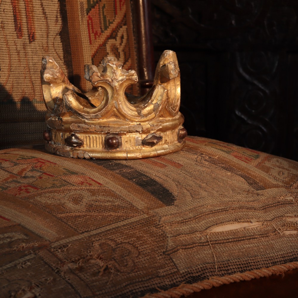 17th Century Italian Gilt Carved Wood Crown  View IV