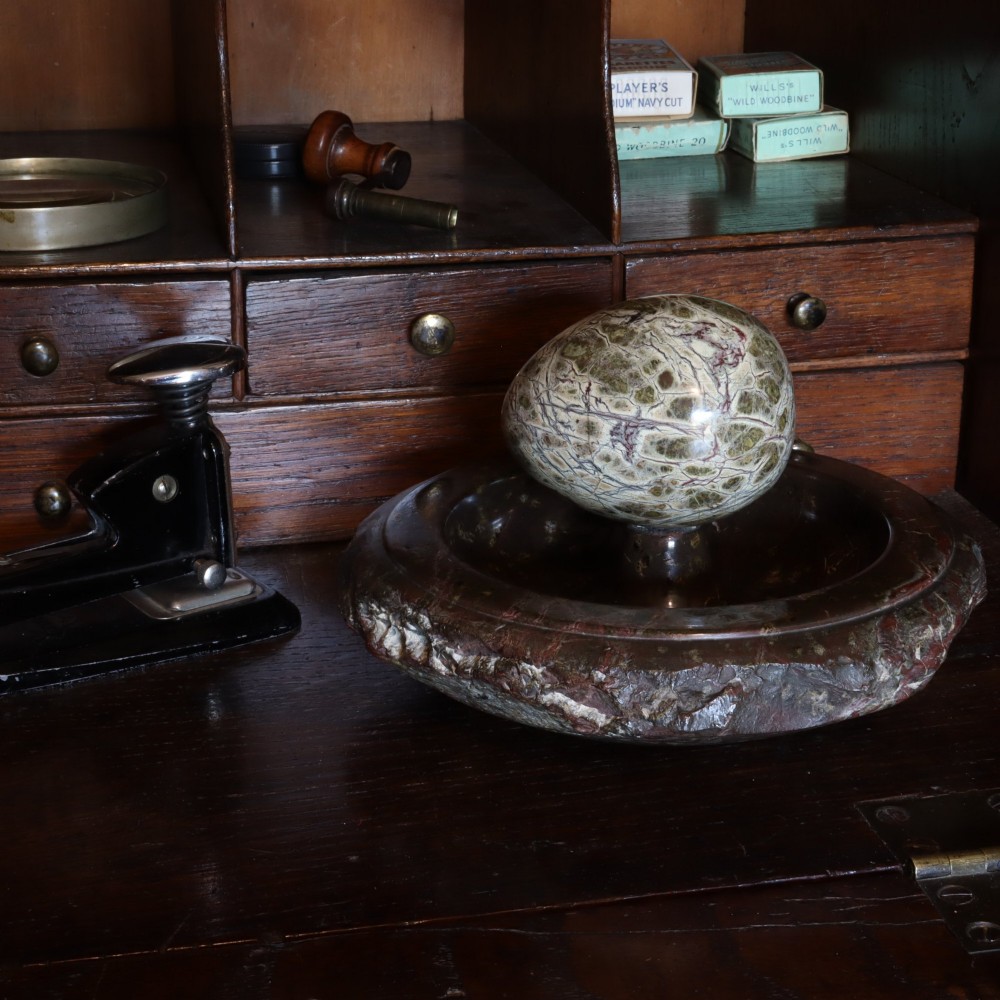 Late 19th Century Cornish serpentine specimen stone desk tidy View II