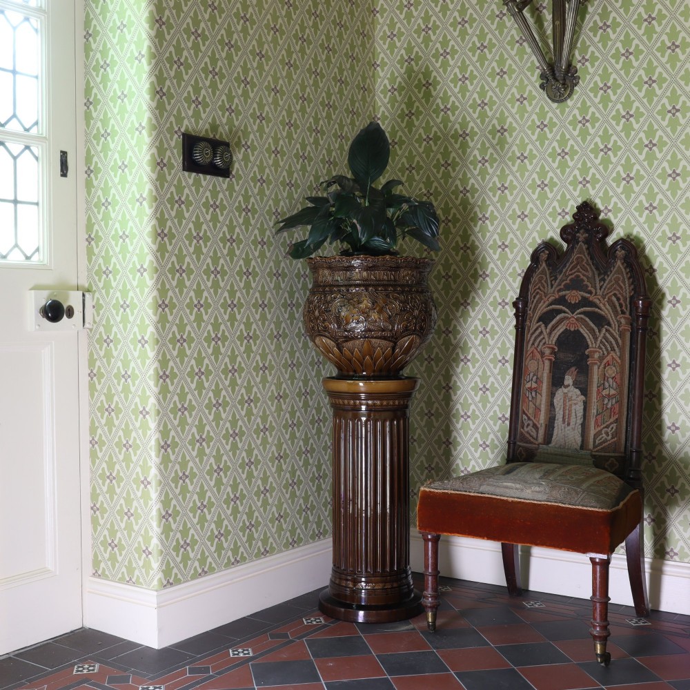 Burmantofts majolica jardinière and stand commemorating the Diamond Jubilee of Queen Victoria in 1897 View V