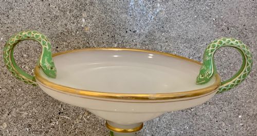 A RARE ANTIQUE OPALINE GLASS SNAKE SERPENT CENTREPIECE BOWL - ADDITIONAL PHOTO 5
