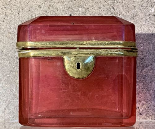 ANTIQUE FRENCH CRANBERRY GLASS CASKET BOX - ADDITIONAL PHOTO 3