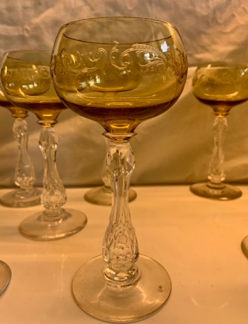 SET OF 10 ST LOUIS CRYSTAL ETCHED WINE GLASSES WITH AIR TRAPPED STEMS C1900 - ADDITIONAL PHOTO 4