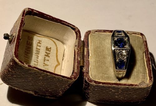 ART DECO PLATINUM SAPPHIRE DIAMOND FIVE STONE RING - ADDITIONAL PHOTO 9