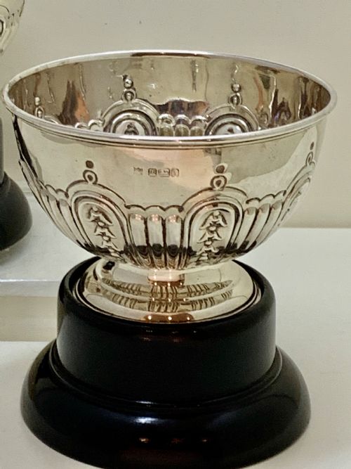 A PAIR SILVER BOWLS BY FENTON BROS LTD SHEFFIELD 1905 - ADDITIONAL PHOTO 3
