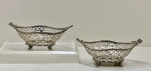A FINE PAIR DUTCH PIERCED SILVER BON BON DISHES - ADDITIONAL PHOTO 1