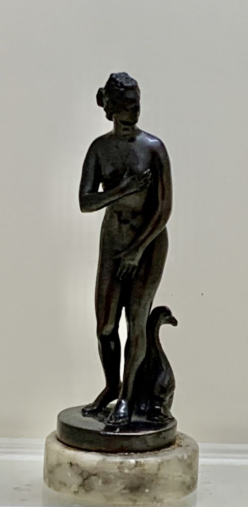 A 19TH CENTURY FRENCH BRONZE FIGURE OF APHRODITE - ADDITIONAL PHOTO 5