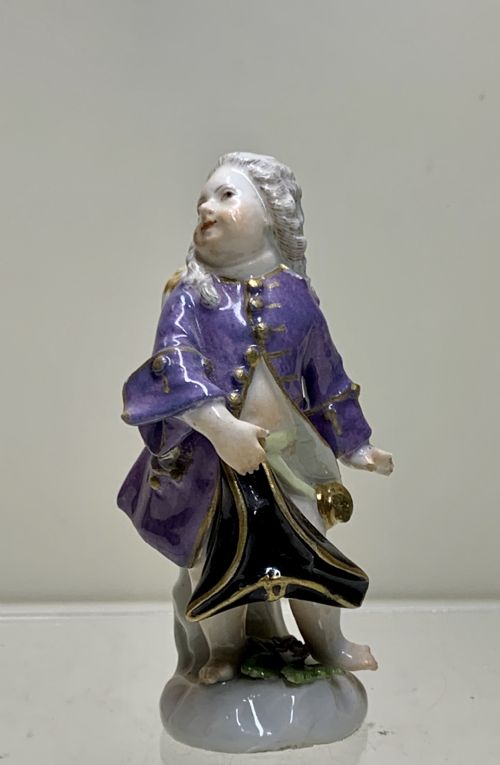 A MEISSEN FIGURE CUPID IN DISGUISE BY JOHANN JOACHIM KNDLER 17061775 - ADDITIONAL PHOTO 2