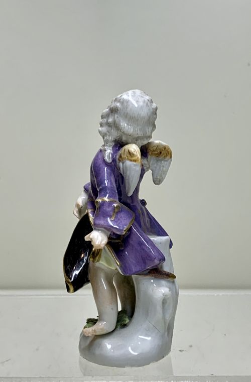 A MEISSEN FIGURE CUPID IN DISGUISE BY JOHANN JOACHIM KNDLER 17061775 - ADDITIONAL PHOTO 4