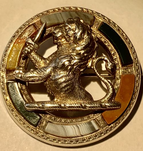 LARGE SUPERB VICTORIAN SCOTTISH SILVER AGATE RAMPANT LION BROOCH - ADDITIONAL PHOTO 2