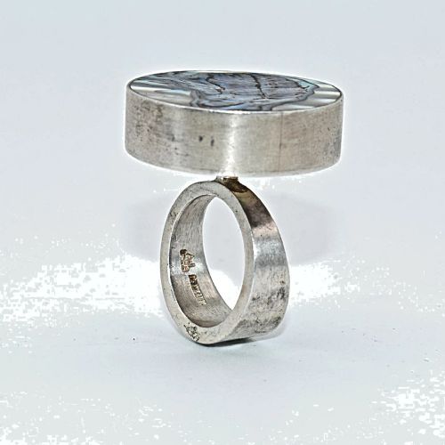 MODERNIST STERLING SILVER ABALONE SHELL RING ARNE JOHANSEN MID CENTURY 1960S - ADDITIONAL PHOTO 5
