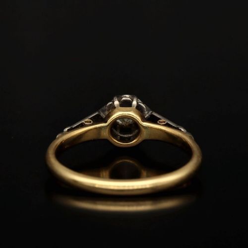 1920S 18CT GOLD DIAMOND ENGAGEMENT RING - ADDITIONAL PHOTO 1