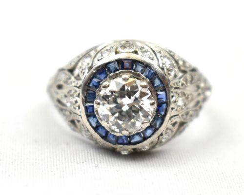 A RARE ART DECO PLATINUM 15CT DIAMOND SAPPHIRE TARGET CLUSTER RING CA 1920'S - ADDITIONAL PHOTO 4