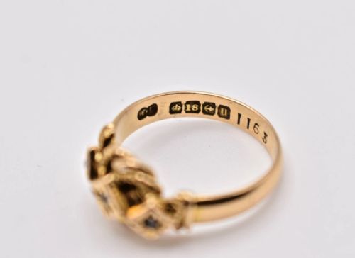 VICTORIAN 18CT GOLD LOVERS KNOT RING SET WITH THREE DIAMONDS HM WL BHAM 1894 - ADDITIONAL PHOTO 15