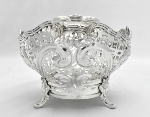 ANTIQUE VICTORIAN SOLID SILVER PIECED TWIN HANDLED BOWL BY HENRY MATTHEWS 1894 - ADDITIONAL PHOTO 1