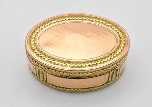 ANTIQUE 18TH CENTURY FRENCH VARICOLOURED 18CT GOLD OVAL SNUFF BOX CIRCA 1780 - ADDITIONAL PHOTO 6