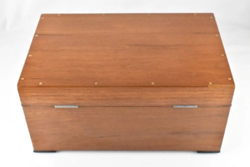 A LARGE VINTAGE ALFRED DUNHILL CIGAR HUMIDOR WOODEN BOX WITH HUMIDIFIER - ADDITIONAL PHOTO 4