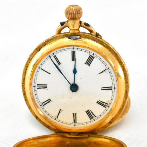 18K FULL HUNTER POCKET WATCH INTRICATELY ENGRAVED FRONT AND BACK - ADDITIONAL PHOTO 1
