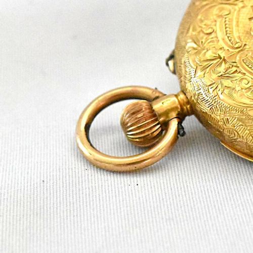 18K FULL HUNTER POCKET WATCH INTRICATELY ENGRAVED FRONT AND BACK - ADDITIONAL PHOTO 5