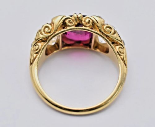 LARGE VICTORIAN 32 CT RUBY 212 CT DIAMOND THREE STONE CARVED HALF HOOP RING - ADDITIONAL PHOTO 4