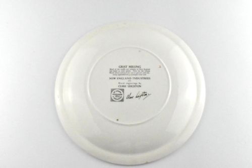 A SET OF 12 WEDGWOOD QUEEN'S WARE CLARE LEIGHTON DESIGN PLATES ENGLAND - ADDITIONAL PHOTO 4