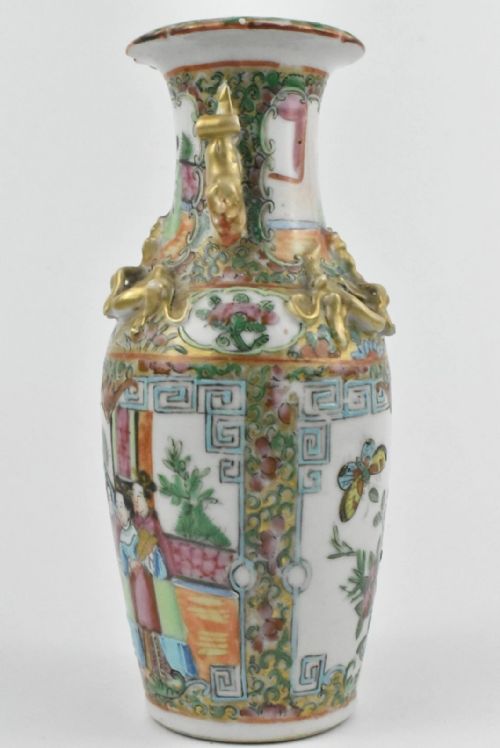 PAIR OF CANTON PORCELAIN HAND PAINTED VASES CHINA LATE 19TH CENTURY - ADDITIONAL PHOTO 4