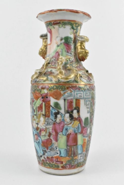 PAIR OF CANTON PORCELAIN HAND PAINTED VASES CHINA LATE 19TH CENTURY - ADDITIONAL PHOTO 7