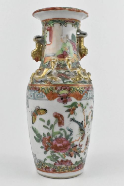 PAIR OF CANTON PORCELAIN HAND PAINTED VASES CHINA LATE 19TH CENTURY - ADDITIONAL PHOTO 9