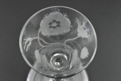 18C JACOBITE WINE GLASS WITH ENGRAVED ROSE SPRAY FIAT MOTTO TEARDROP STEM - ADDITIONAL PHOTO 11
