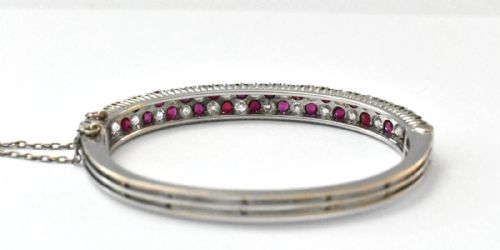 FRENCH BELLE POQUE 18CT WHITE GOLD 3 CT DIAMOND 45 CT RUBY BANGLE CA 1900 - ADDITIONAL PHOTO 3