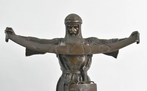 ANTIQUE SIGNED 19THCENTURY BRONZE MEDIEVAL KNIGHT BY LOUISFRANOISFRMIET - ADDITIONAL PHOTO 12