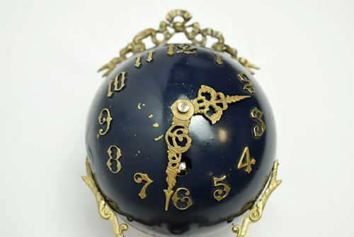 LONG FRENCH MYSTERY GLOBE CLOCK 19TH CENTURY - ADDITIONAL PHOTO 1