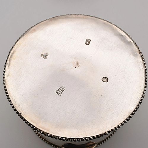 EARLY 19TH CENTURY DUTCH SOLID SILVER LIDDED BISCUIT BOX FULLY HALLMARKED - ADDITIONAL PHOTO 5