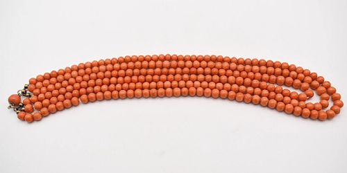 VINTAGE TRIPLE STRAND NATURAL ROUND CORAL BEADED NECKLACE 195 205 CA 1900 - ADDITIONAL PHOTO 2