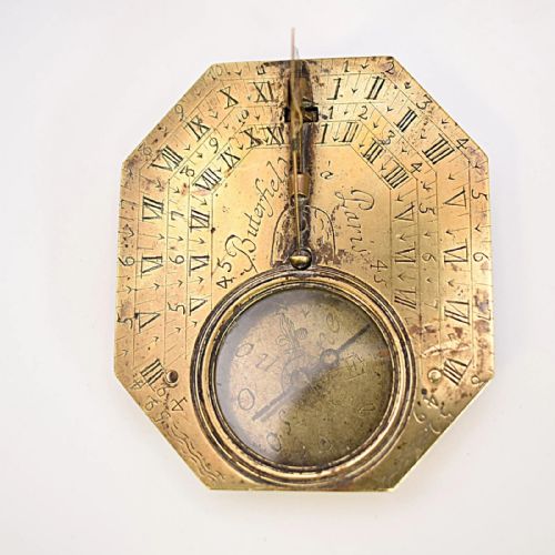 ANTIQUE FRENCH BUTTERFIELD POCKET COMPASS SUNDIAL CIRCA 1700'S - ADDITIONAL PHOTO 1