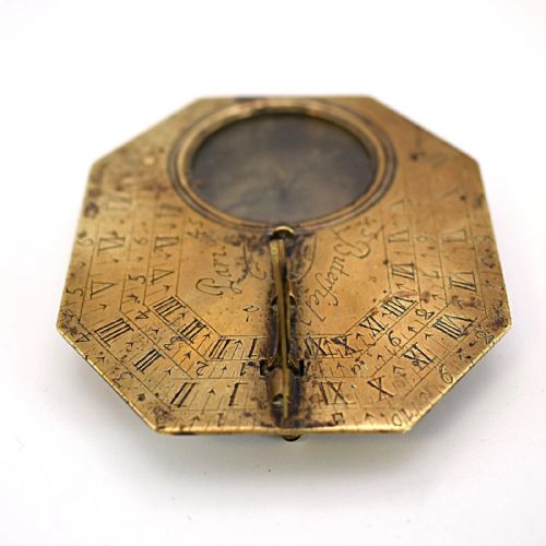 ANTIQUE FRENCH BUTTERFIELD POCKET COMPASS SUNDIAL CIRCA 1700'S - ADDITIONAL PHOTO 4