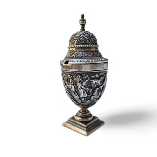 ANTIQUE INDIAN COLONIAL SILVER BETEL NUT CONTAINER INTRICATELY EMBOSSED FOLKLO - ADDITIONAL PHOTO 3
