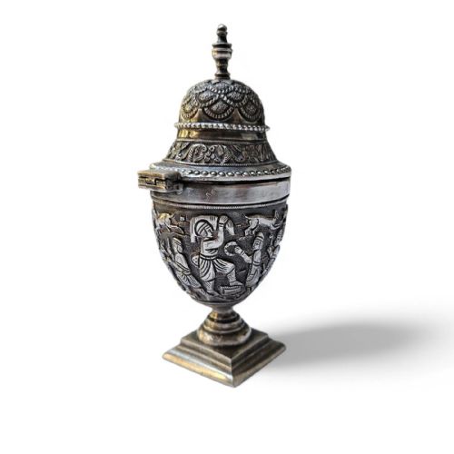 ANTIQUE INDIAN COLONIAL SILVER BETEL NUT CONTAINER INTRICATELY EMBOSSED FOLKLO - ADDITIONAL PHOTO 5