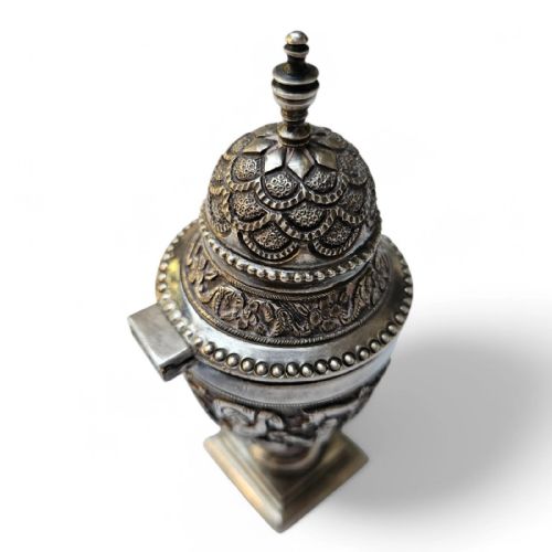 ANTIQUE INDIAN COLONIAL SILVER BETEL NUT CONTAINER INTRICATELY EMBOSSED FOLKLO - ADDITIONAL PHOTO 7