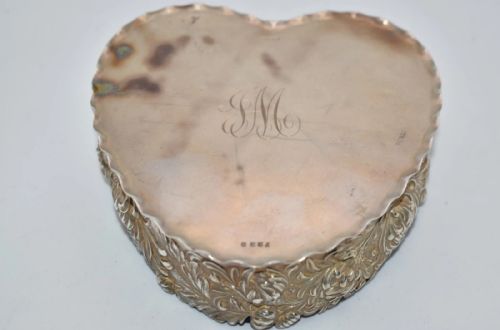 ANTIQUE STERLING SILVER HEART SHAPED PIN CUSHION GEORGE W SHIEBLER CIRCA 19TH C - ADDITIONAL PHOTO 6