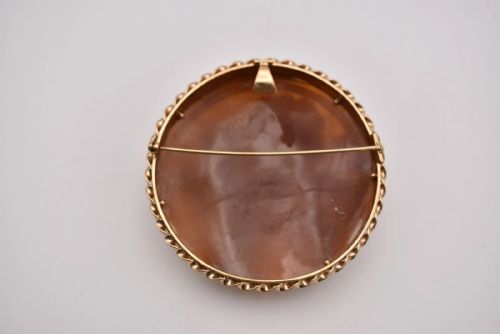 ANTIQUE SHELL CARVED CAMEO MOUNTED ON 9CT GOLD DETAILED MOUNT - ADDITIONAL PHOTO 7